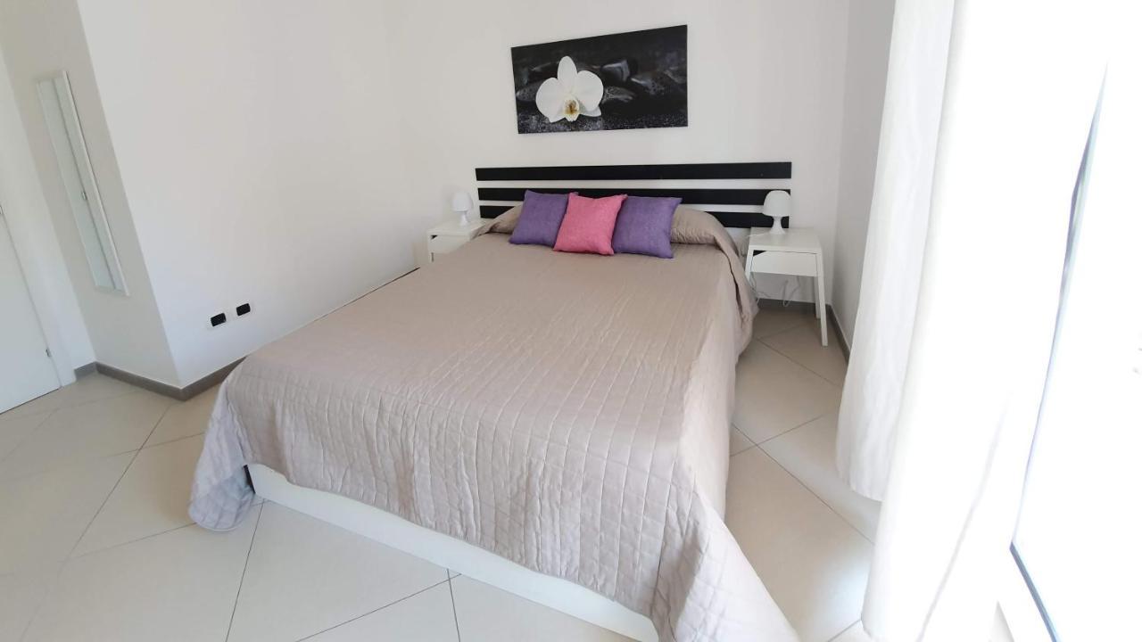 Casa Maria - Bari Centro Apartman Kültér fotó