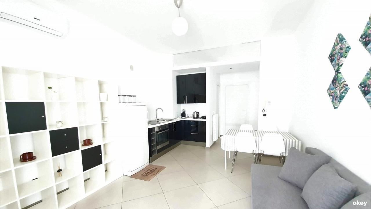 Casa Maria - Bari Centro Apartman Kültér fotó